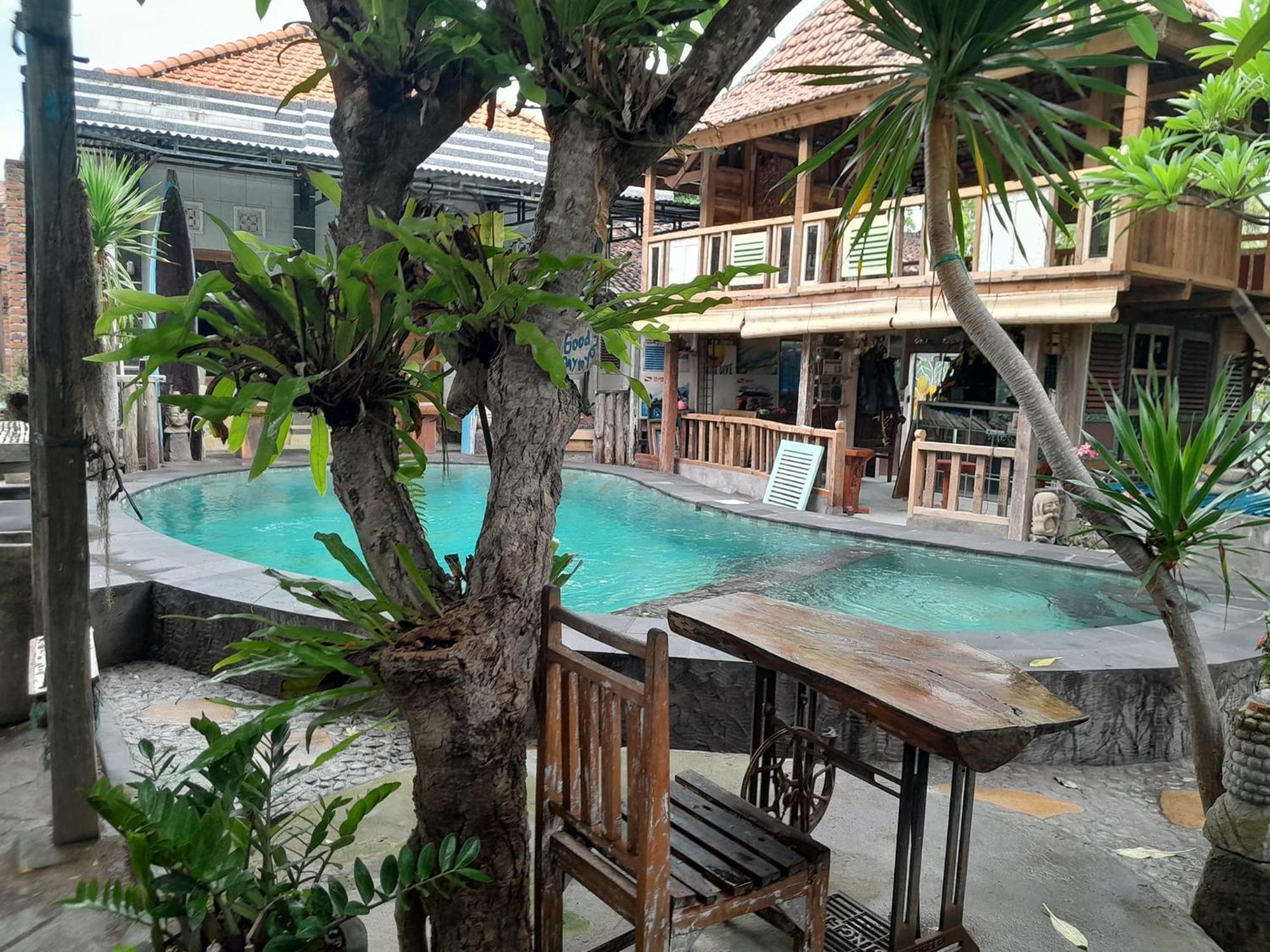 Sunrise Lodge & Lounge Singaraja Dış mekan fotoğraf