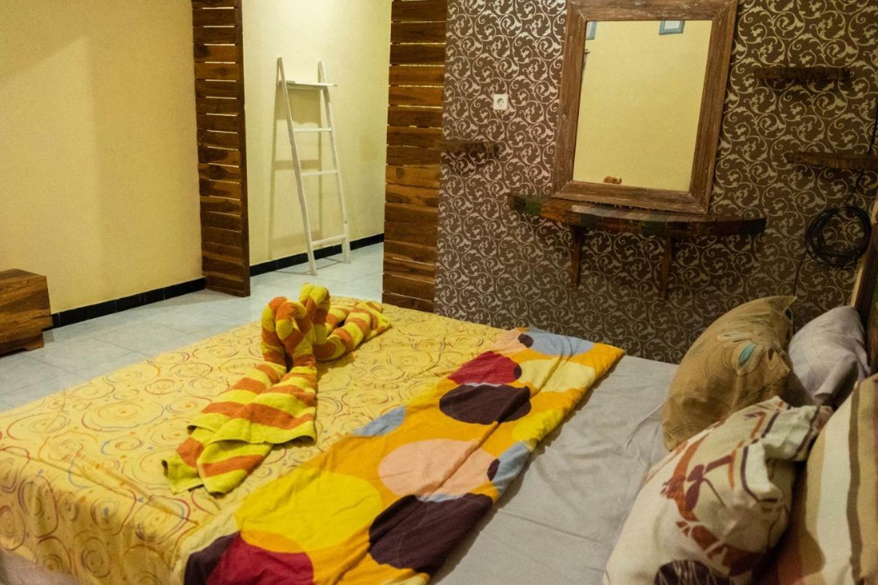 Sunrise Lodge & Lounge Singaraja Dış mekan fotoğraf
