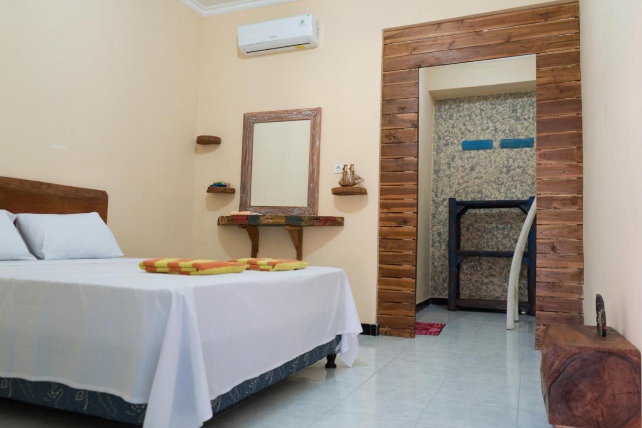 Sunrise Lodge & Lounge Singaraja Dış mekan fotoğraf