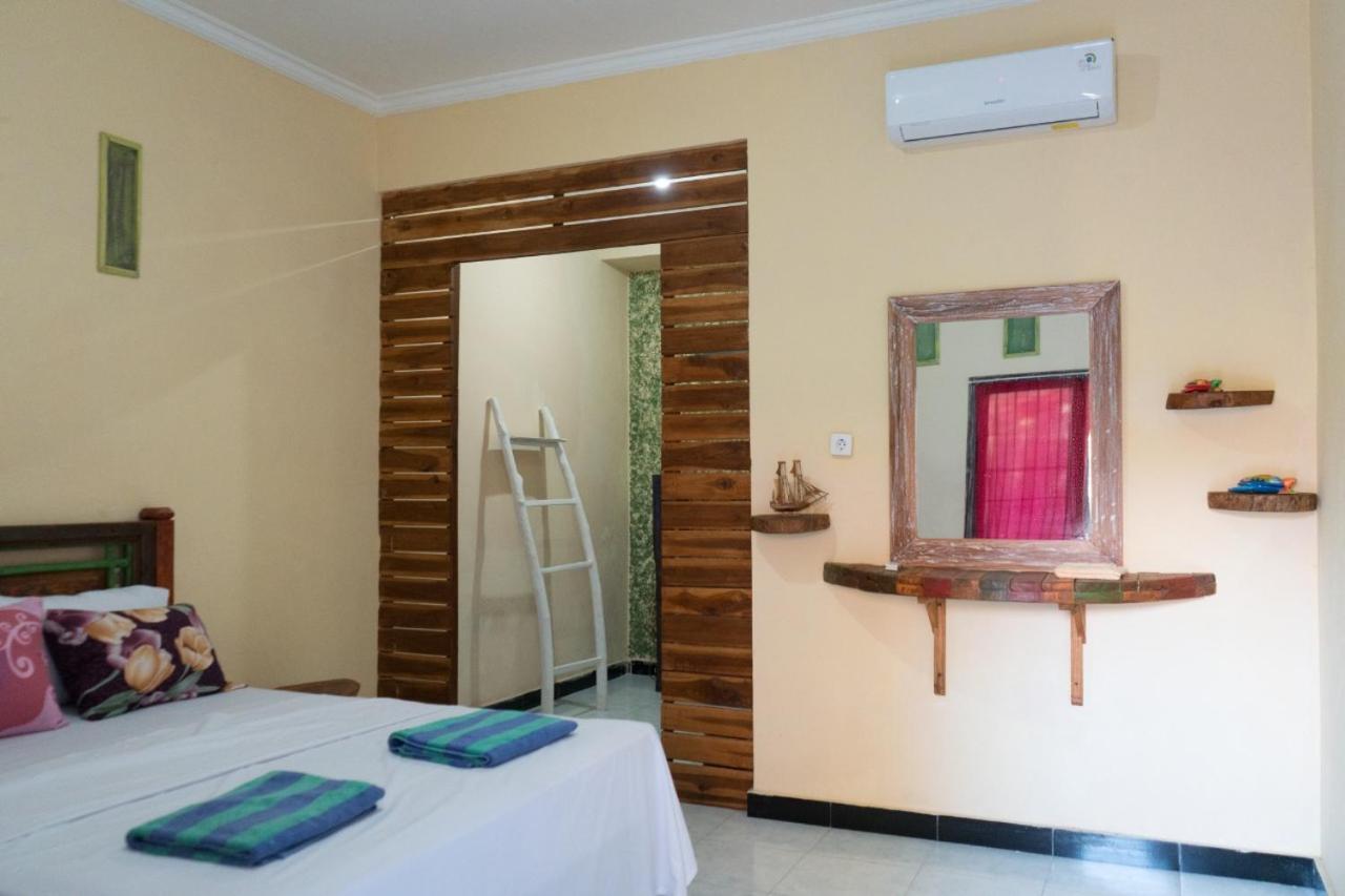 Sunrise Lodge & Lounge Singaraja Dış mekan fotoğraf